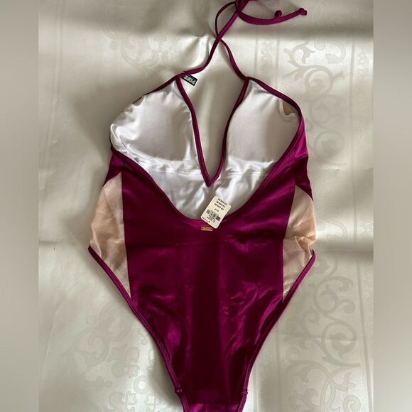 PINK Victoria's Secret Purple Deep V-Neck Halter One Piece Swimsuit size S/P - Picture 3 of 9